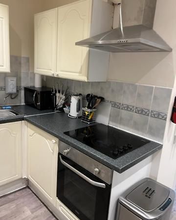 אינברנס Waverley Inn Flat מראה חיצוני תמונה